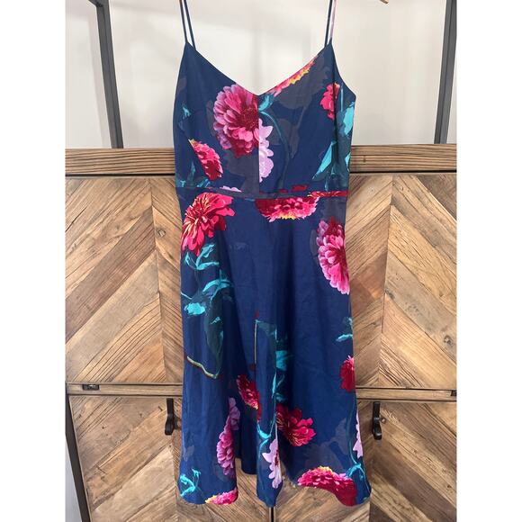 Banana Republic Linen Blend Dress Blue with Tropical Floral Print Size 0 - Picture 3 of 8